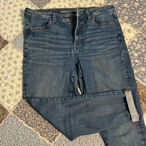 American Eagle - size 14 - ne(x)t level stretch
